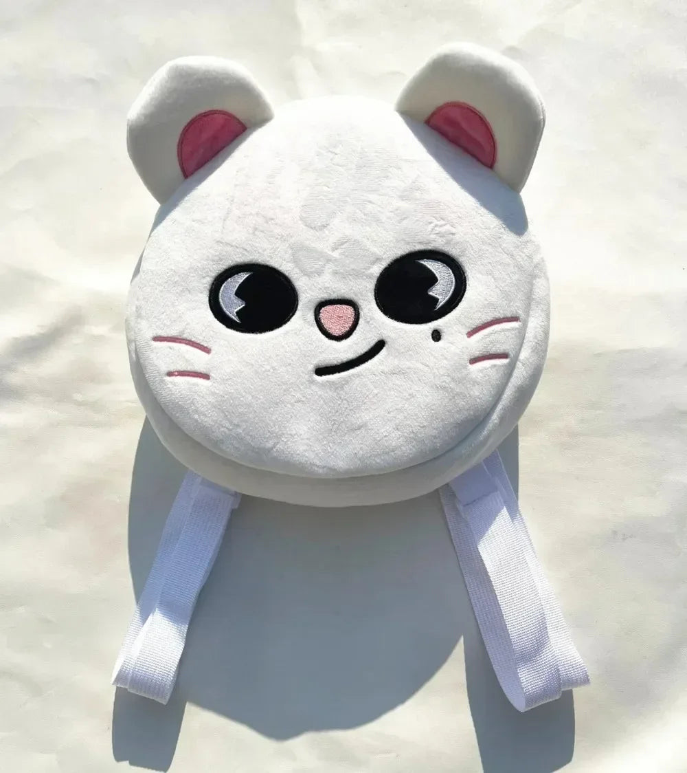 Mochila SKZOO Plush – Backpack K-Pop Súper Tierna y Aesthetic ✨