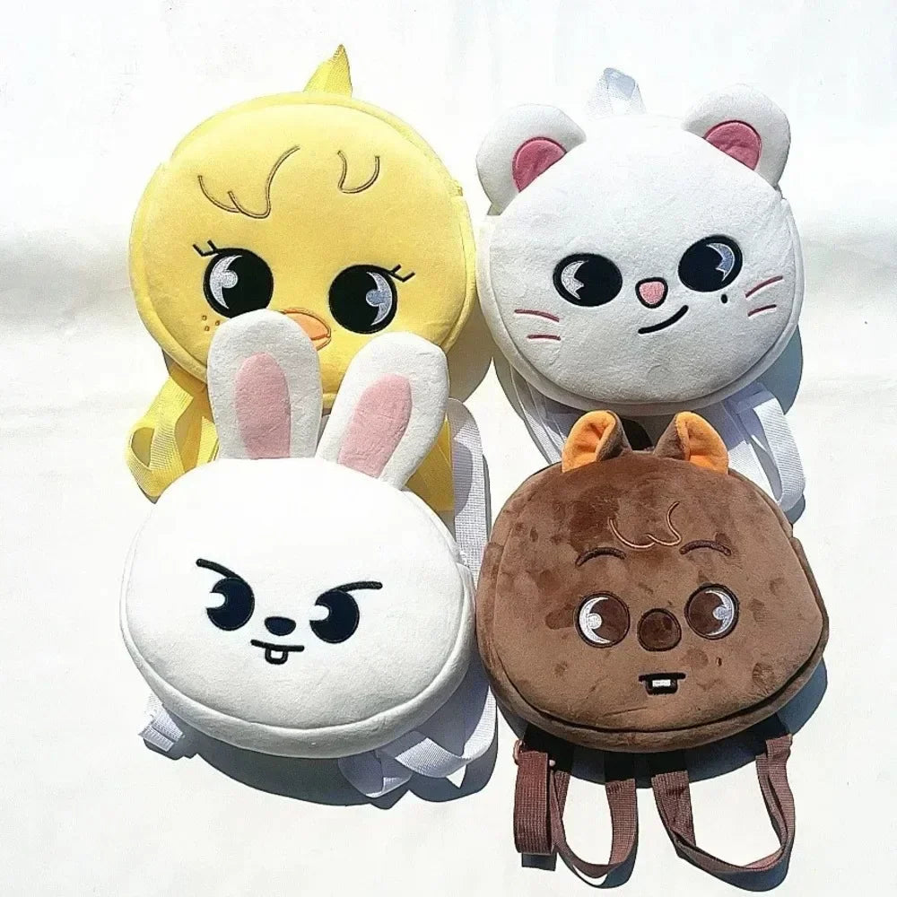 Mochila SKZOO Plush – Backpack K-Pop Súper Tierna y Aesthetic ✨