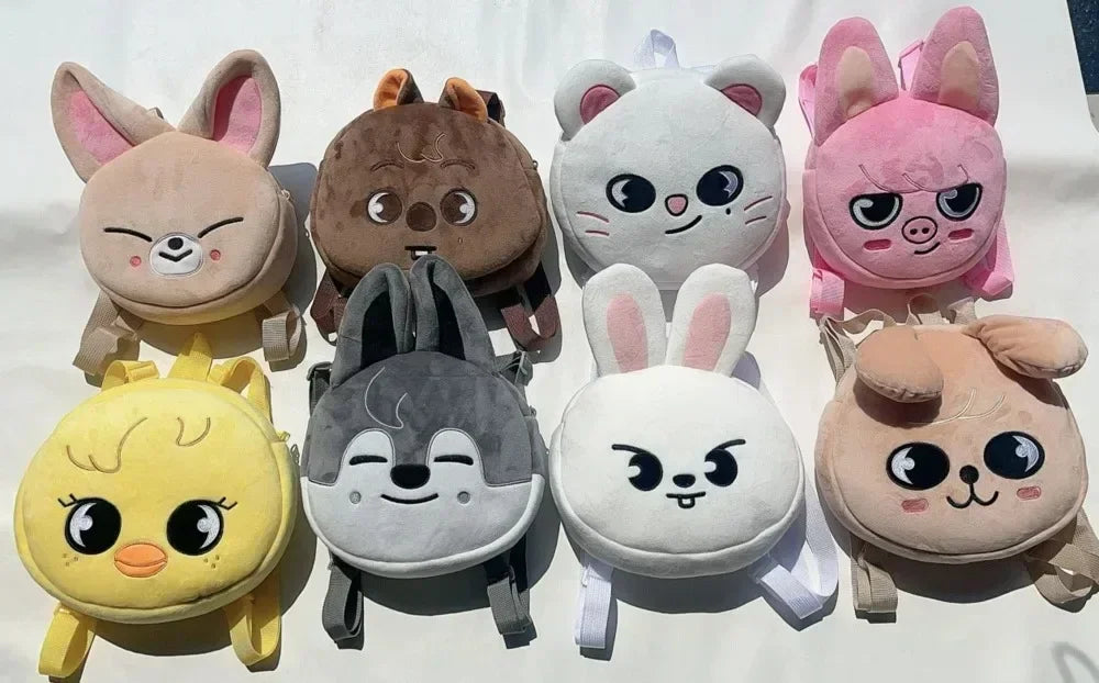 Mochila SKZOO Plush – Backpack K-Pop Súper Tierna y Aesthetic ✨
